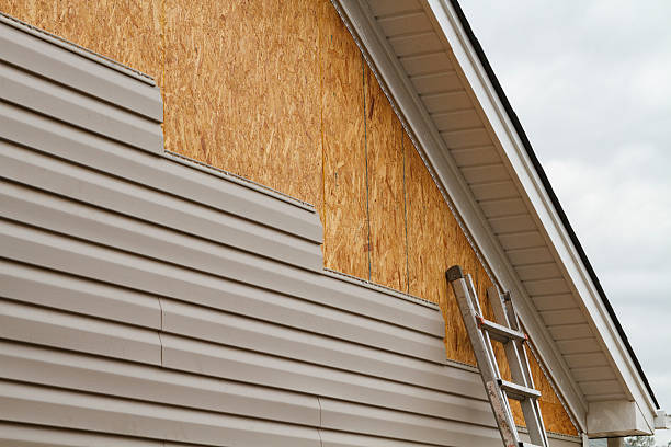 Professional Siding Repair technician working in Brogue, PA